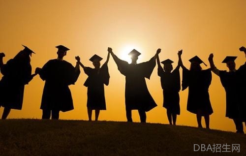 在职博士研究生入学考试考什么?